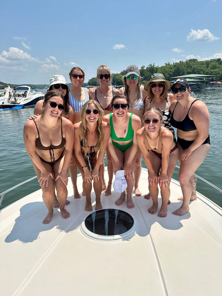 Bachelorette group of ten on the bow deck